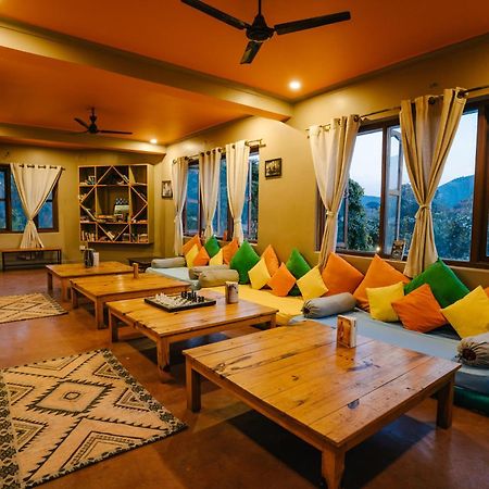 Zostel Pokhara Hostel Bagian luar foto