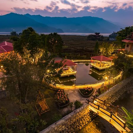 Zostel Pokhara Hostel Bagian luar foto