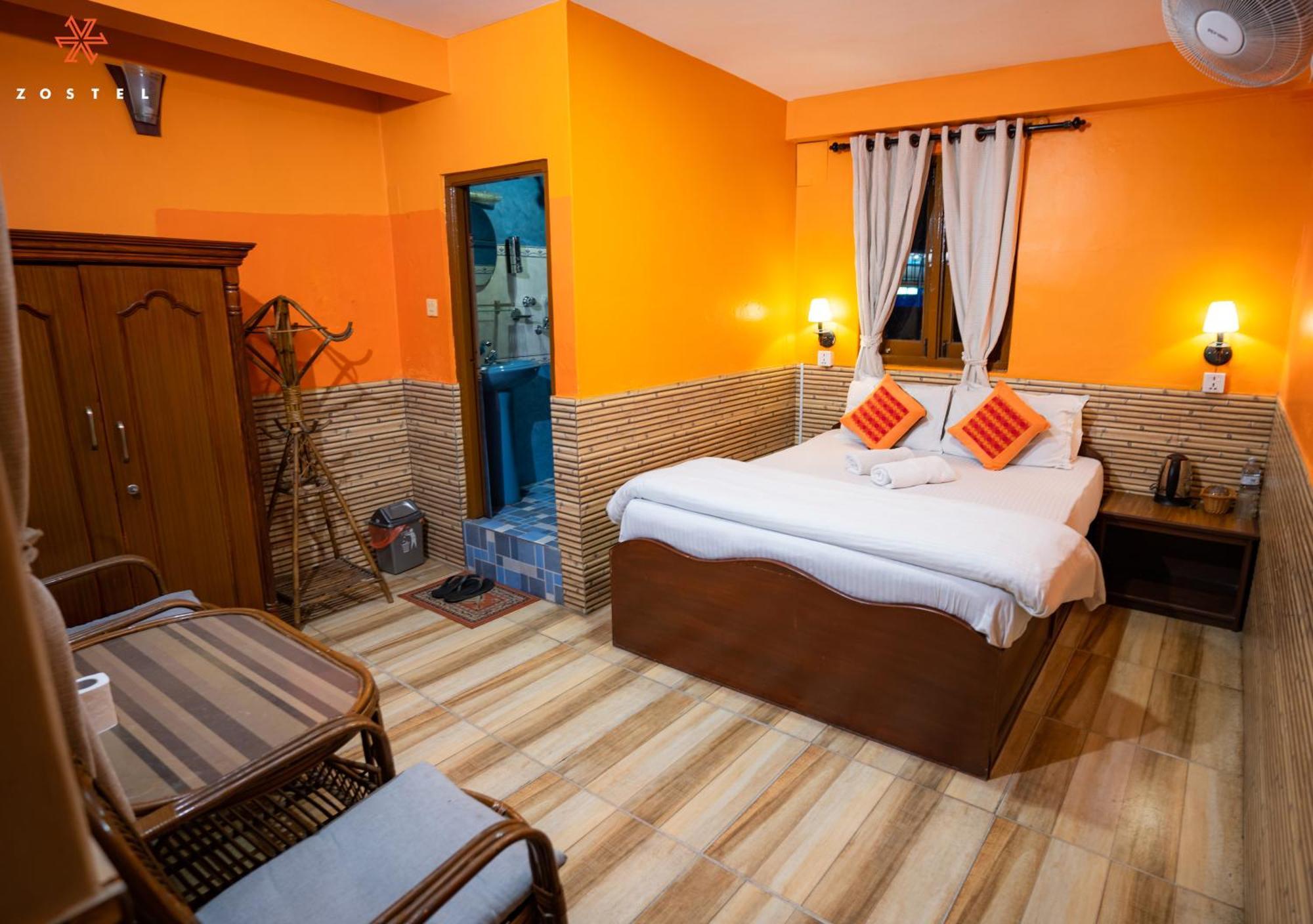 Zostel Pokhara Hostel Bagian luar foto