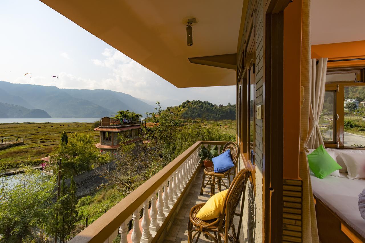 Zostel Pokhara Hostel Bagian luar foto