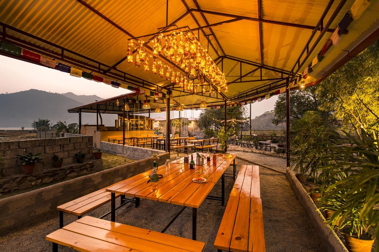 Zostel Pokhara Hostel Bagian luar foto